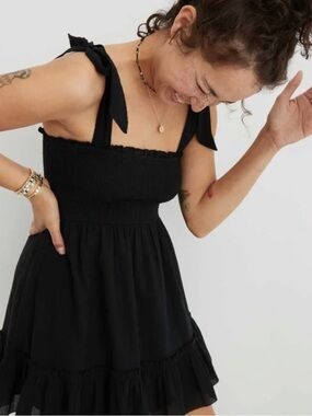 Aerie Smocked Mini Dress Womens Small Black Tie Strap Ruffle Hem Lined Sz XL